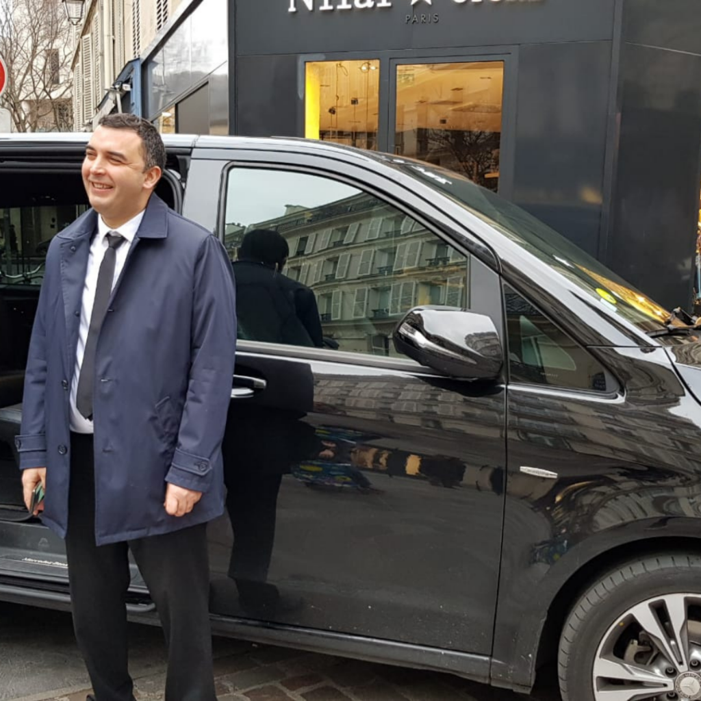 Sam Personal Driver in Paris Limo Premium Services Le Marais