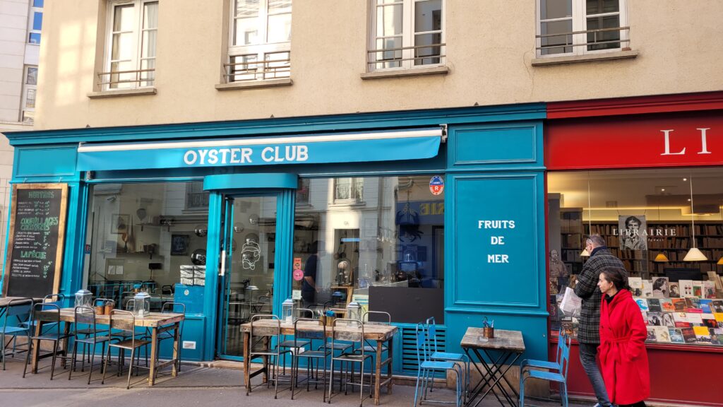 oyster club in Paris rue françois mirrand
