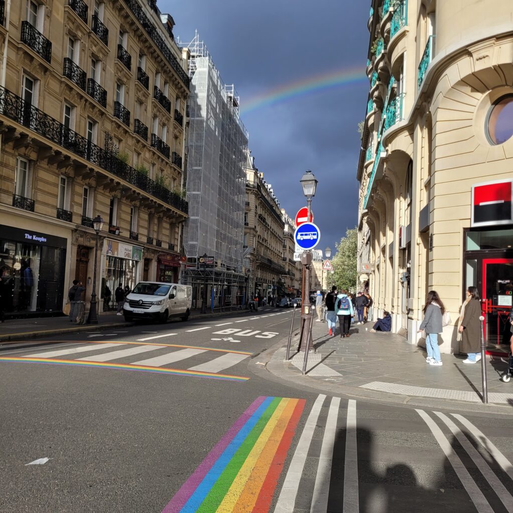 Le-Marais-Paris-rainbow-20231103_151127
